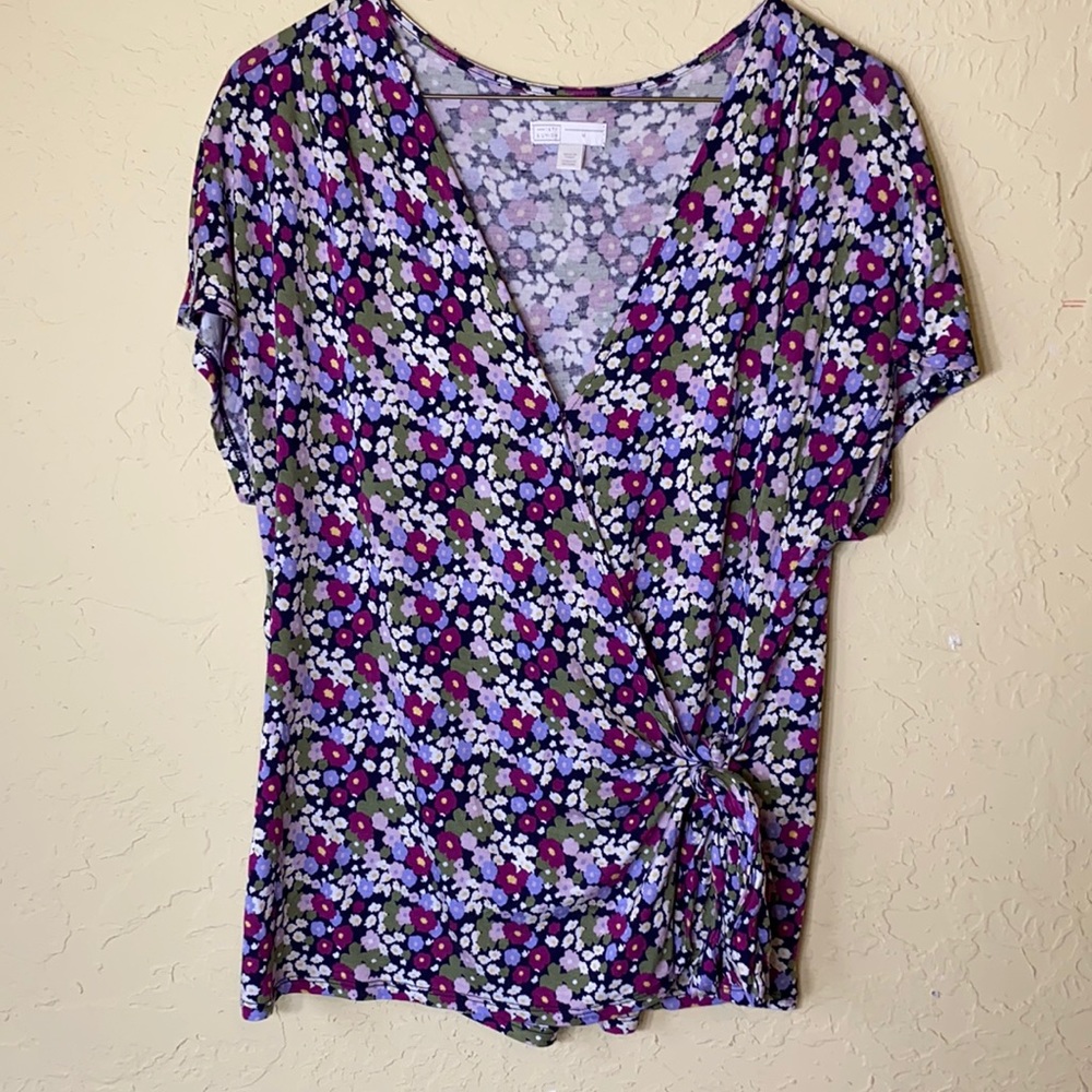 14TH & UNION COLORFUL, floral short sleeve top Med